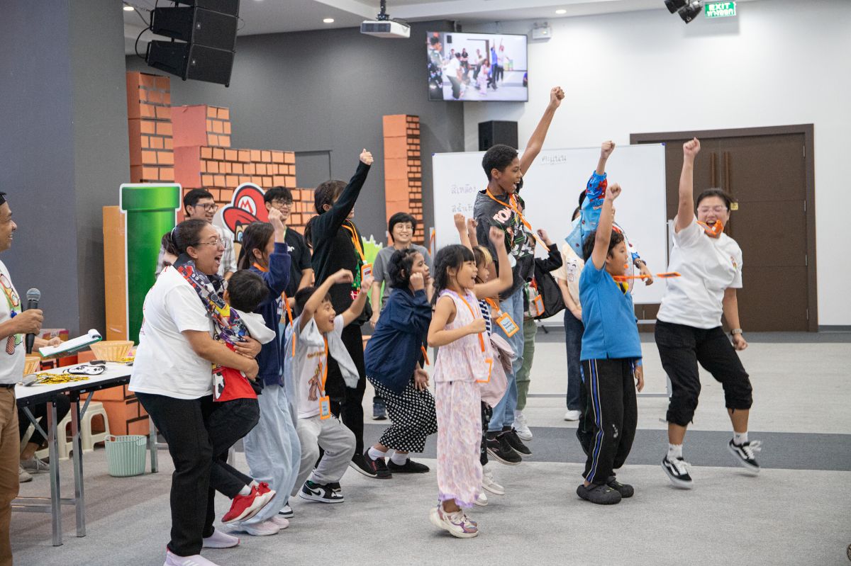 บรรยากาศการนมัสการ - ค่ายฟื้นฟูเยาวชน | รู้จักพระเจ้ากับ UCC