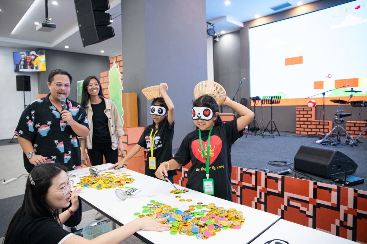 บรรยากาศการนมัสการ - ค่ายฟื้นฟูเยาวชน | รู้จักพระเจ้ากับ UCC